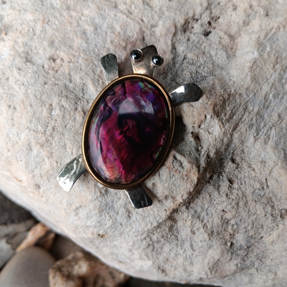Artisan Jewelry - Vintage Turtle Purple Abalone Sterling Silver Pendant
